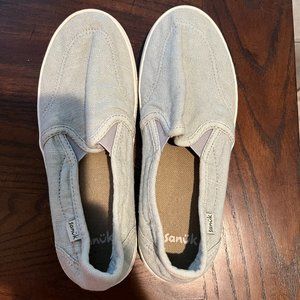 Sanuk Sidewalk Surfers - Womens size 7